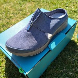 Bzees gabby flkstnf shoes 9.5 us size